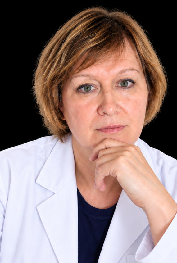 Dra. María Viniegra, médica oncóloga